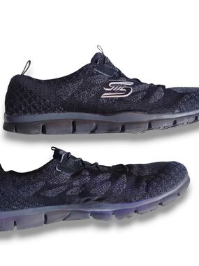 SKETCHERS Black Grey Memory Foam Flat Comfortable Flat Sneaker Size 9